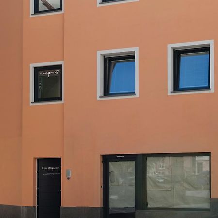Stay Cooper L Guesthouse 37 Bolzano Exterior photo