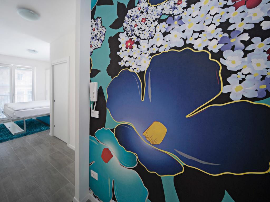 Stay Cooper L Guesthouse 37 Bolzano Exterior photo